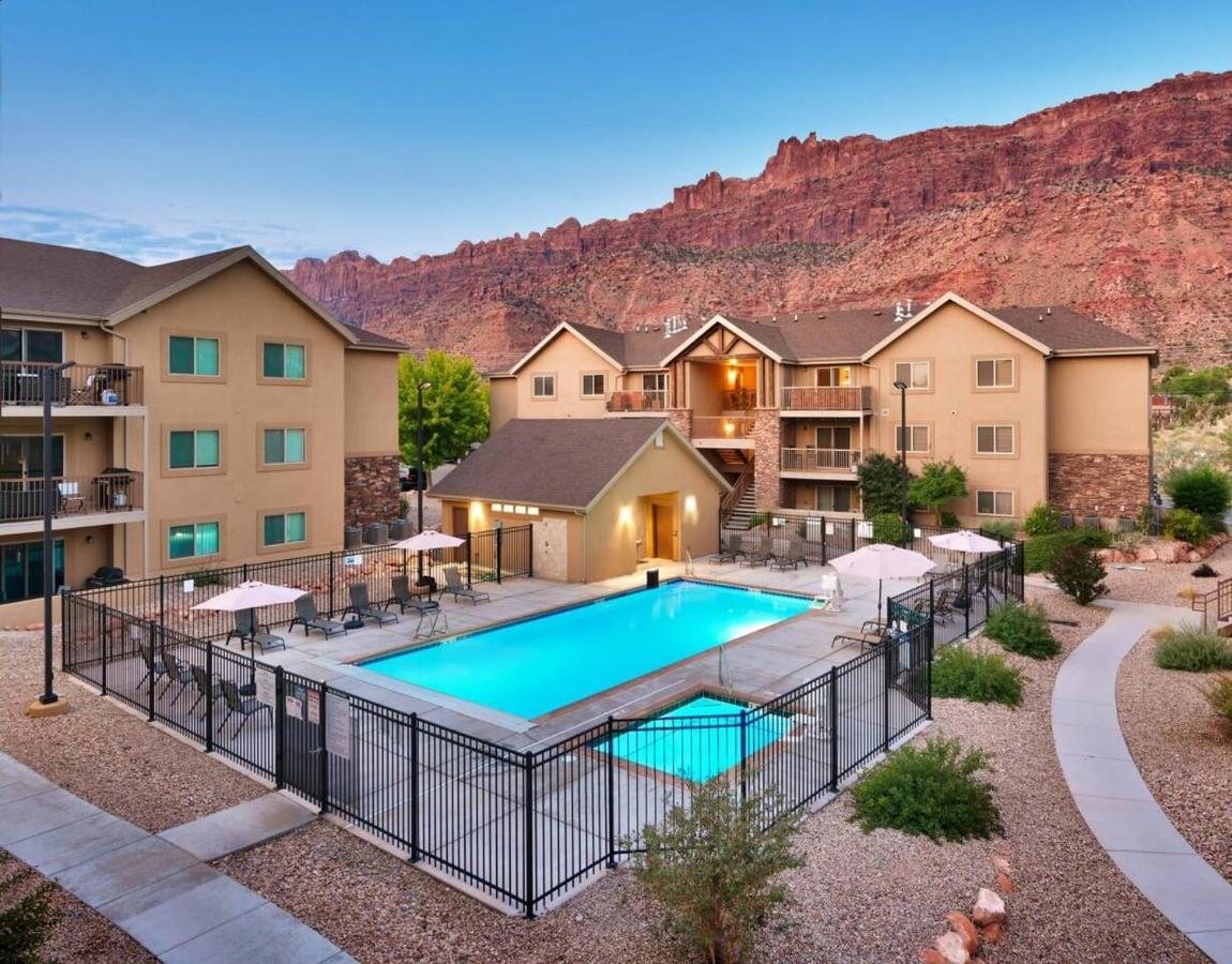 2I Top Floor Moab Redcliff Condo, Pool & Hot Tub Luaran gambar